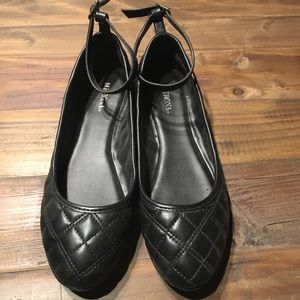 Black Quilted Ballet Flats